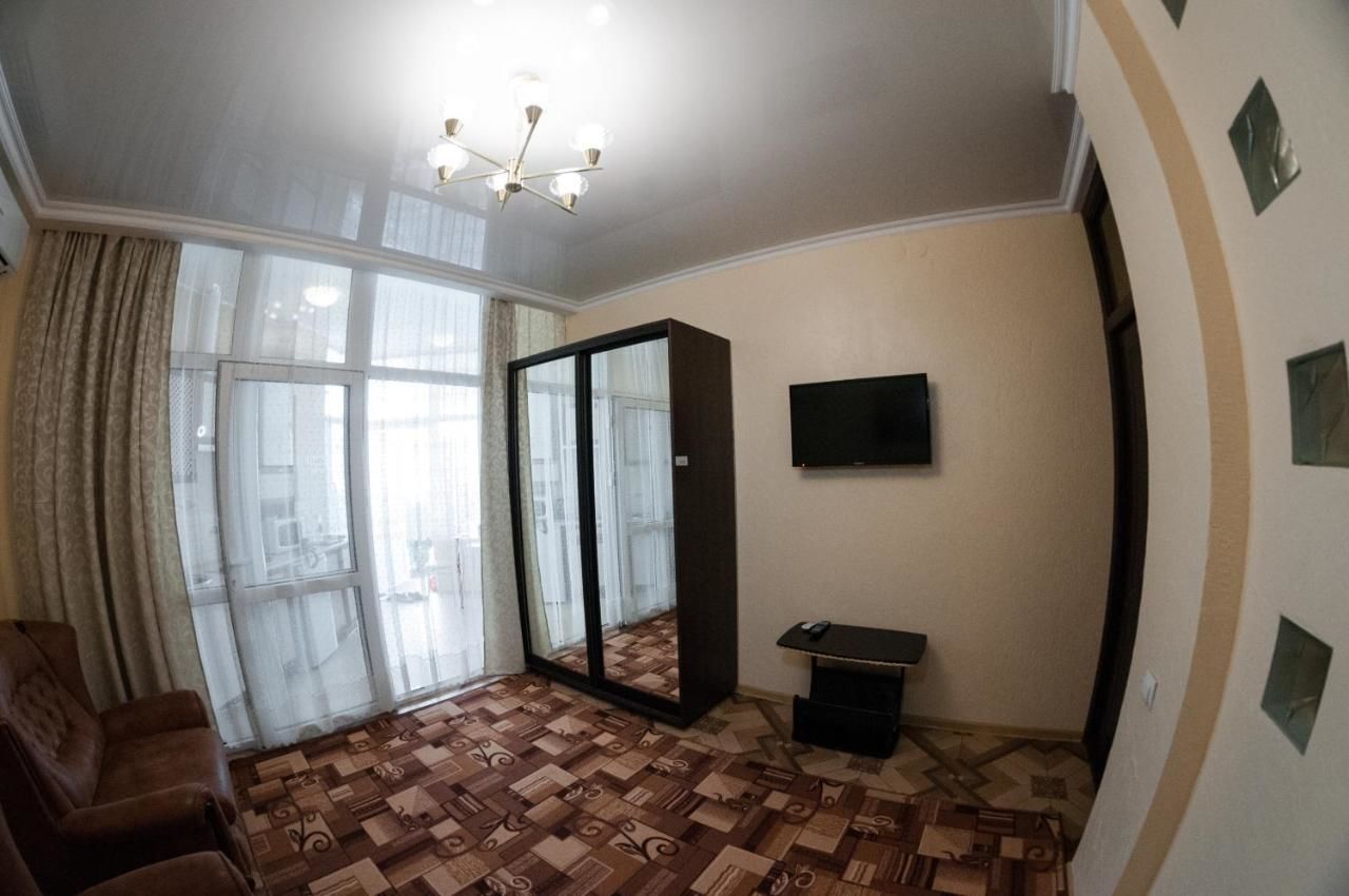 Апартаменты Rooms on Chernomorskaya Naberezhnaya Феодосия-20