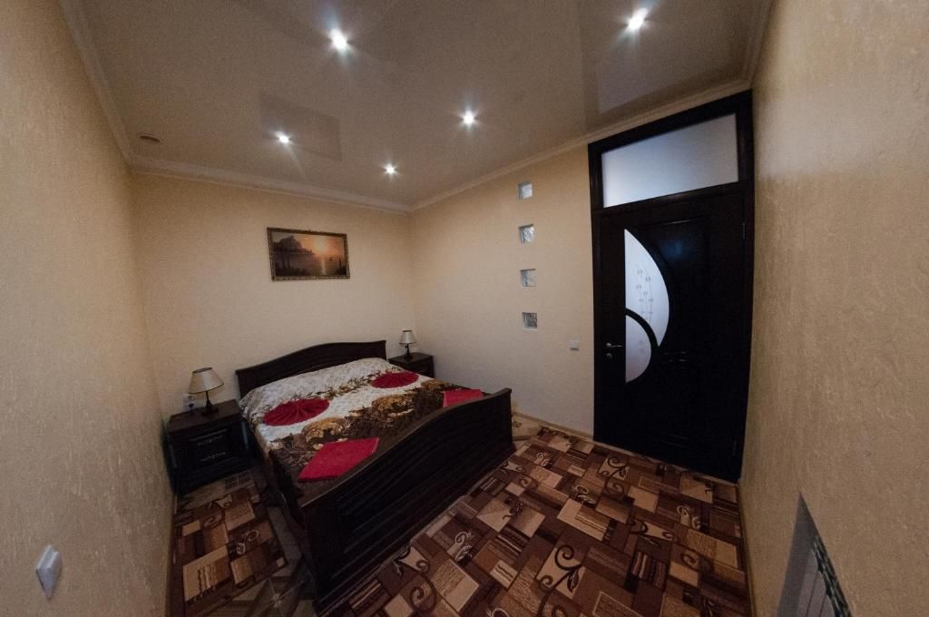 Апартаменты Rooms on Chernomorskaya Naberezhnaya Феодосия-51