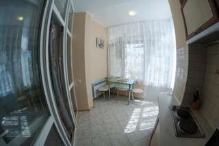 Апартаменты Rooms on Chernomorskaya Naberezhnaya Феодосия Апартаменты - 1-й этаж-40